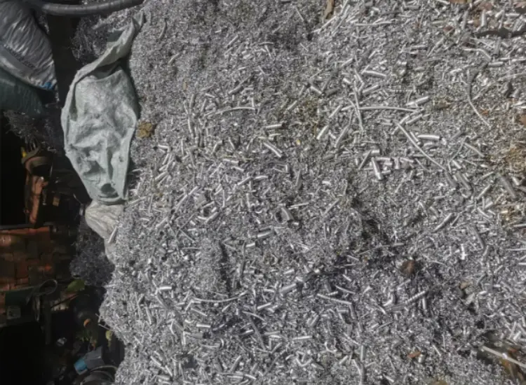 多金属製錬スラグからの有価元素回収試験