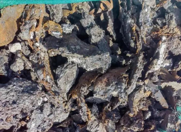 高炉スラグからの鉄成分の深部回収と品質改善試験