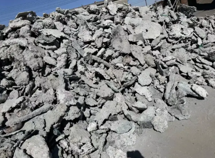 製錬廃スラグの総合回収試験