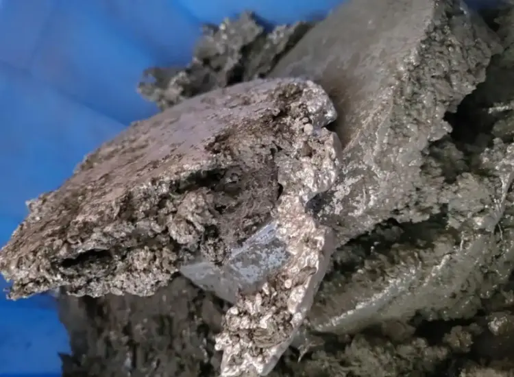 錫化学残渣からの金属濃縮試験