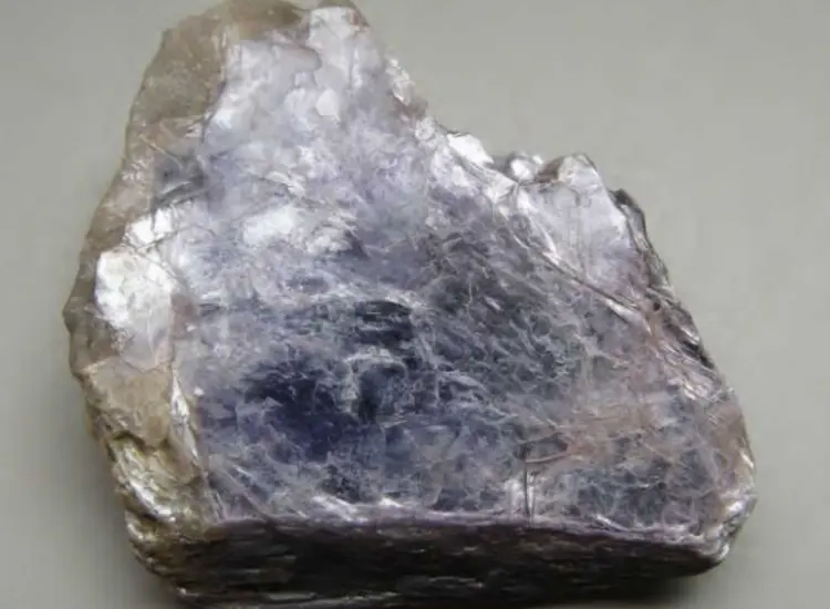 リチウム鉱石の鉱物処理試験